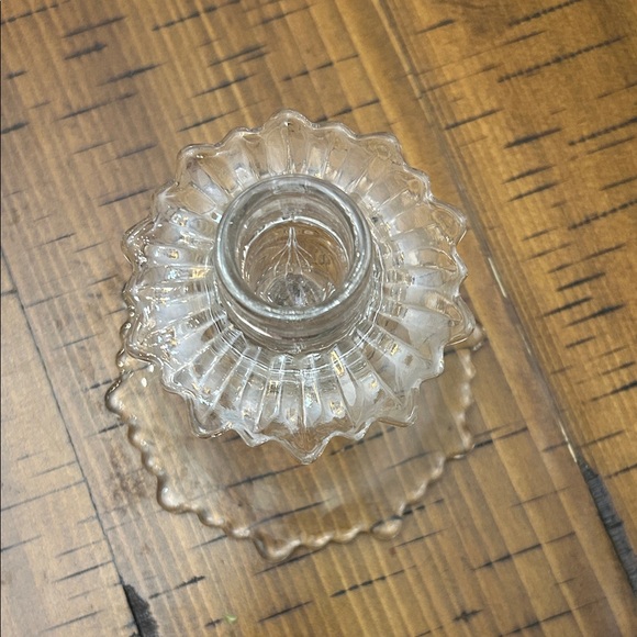 Vgt Cambridge glass Candle Holder “Martha” pattern. - Picture 3 of 9